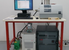 Measurement of thermoelectric properties system