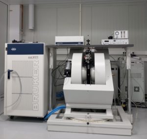 ELEXSYS E500 Q-band EPR spectrometer