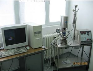High pressure autoclave