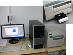 Thermoluminescence reader TLD 3500 (Harshaw)